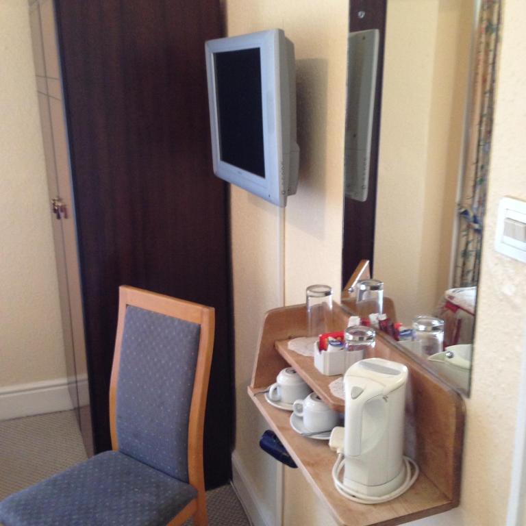 Tara Hall Accommodation Dun Laoghaire Bilik gambar